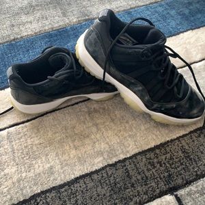 Jordan 11 Retro Low “Barons”